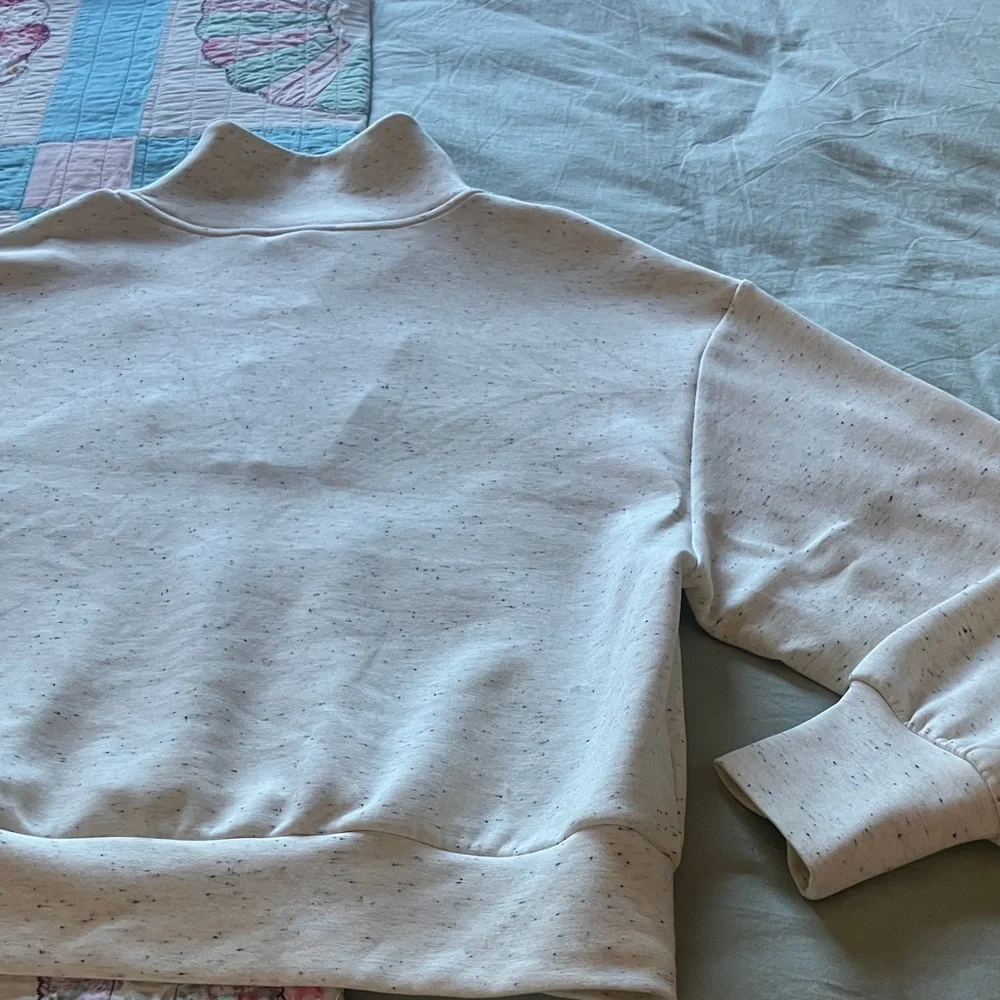 Women’s Varley Light Speckled Zip-Up Top - Picture 7 of 8